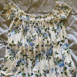 American Eagle off the shoulder floral top